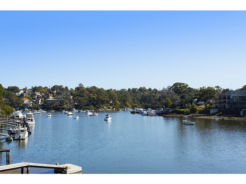 239 Connells Point Road, Connells Point NSW 2221