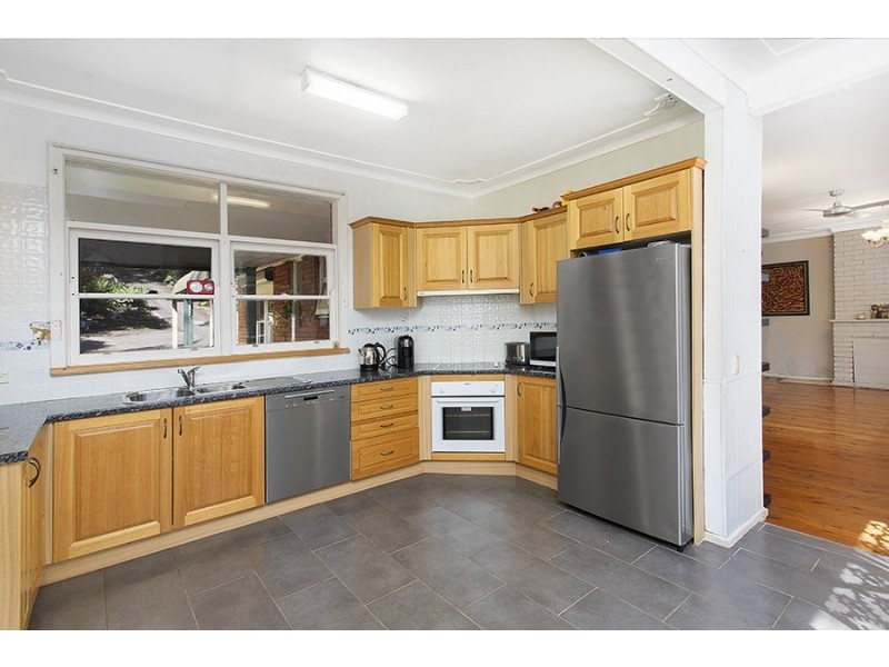 239 Connells Point Road, Connells Point NSW 2221