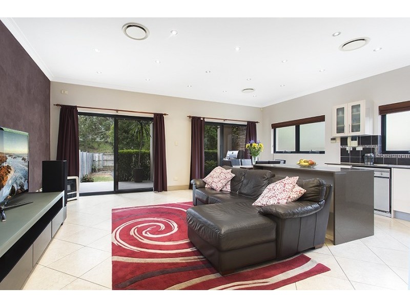 37 Earls Avenue, Riverwood NSW 2210