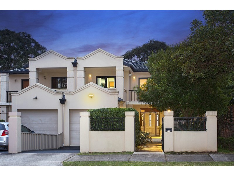 37 Earls Avenue, Riverwood NSW 2210