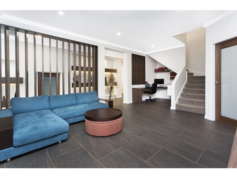 6 Tonitto Avenue, Peakhurst NSW 2210