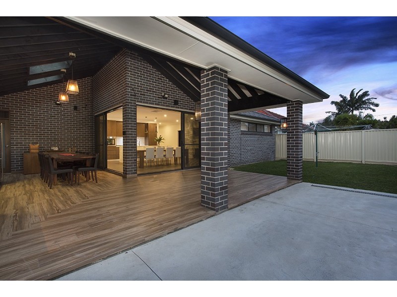 6 Tonitto Avenue, Peakhurst NSW 2210
