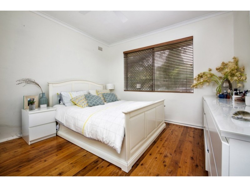 2/9 St Georges Rd, Penshurst NSW 2222