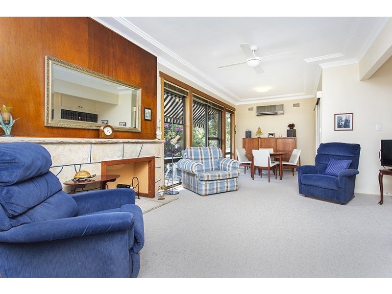 72 Ogilvy Street, Peakhurst NSW 2210