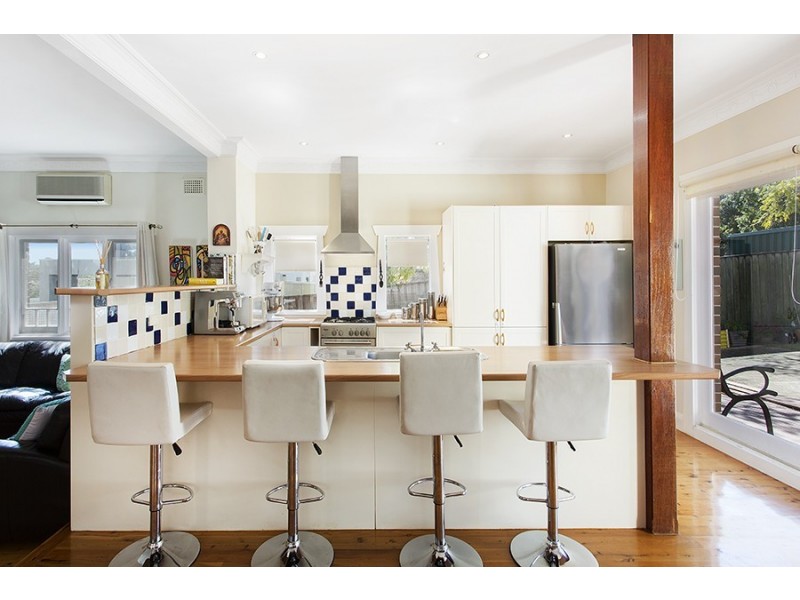 38 Homedale Crescent, Connells Point NSW 2221