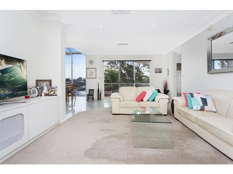 18 Wentworth Avenue, Blakehurst NSW 2221