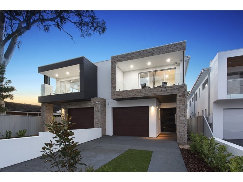 1158 Forest Road, Lugarno NSW 2210