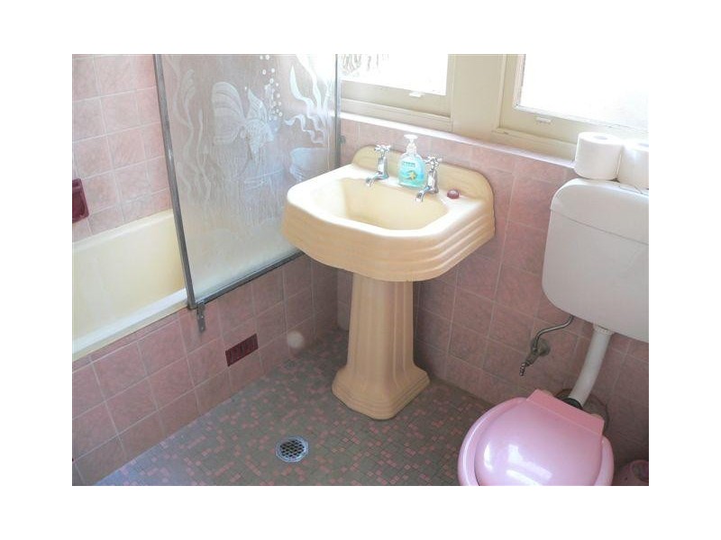 1/55 Castle Street, Blakehurst NSW 2221