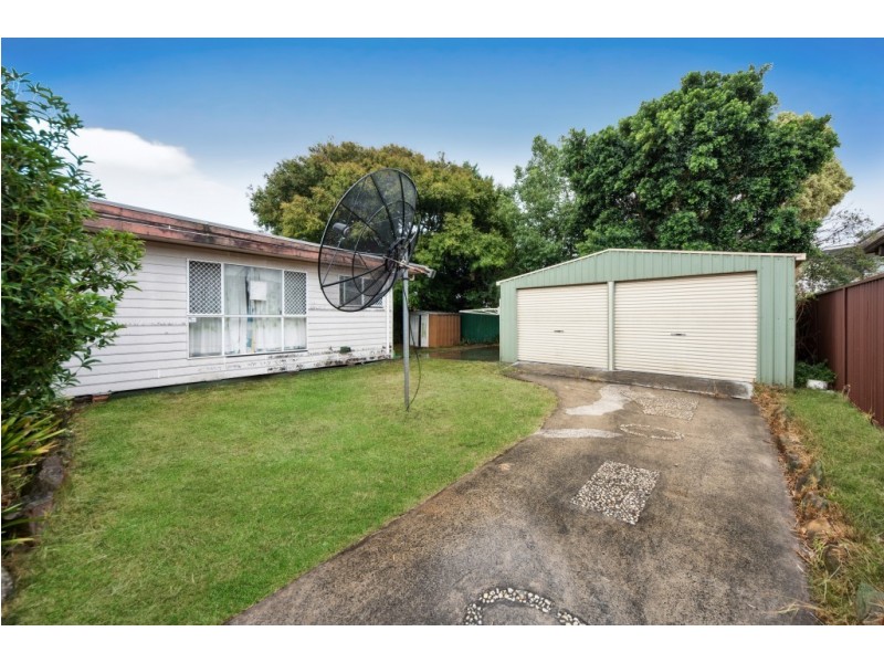 712 Forest Road, Peakhurst NSW 2210
