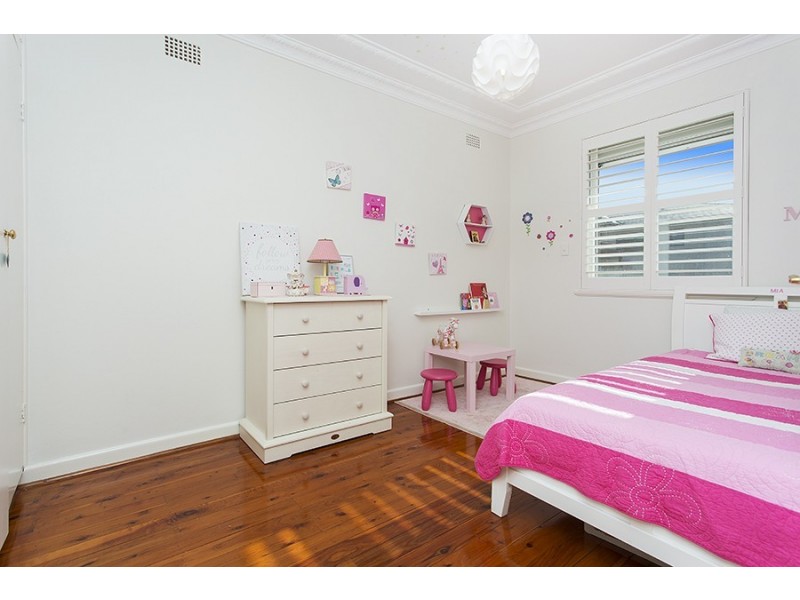 12 Centre Street, Blakehurst NSW 2221