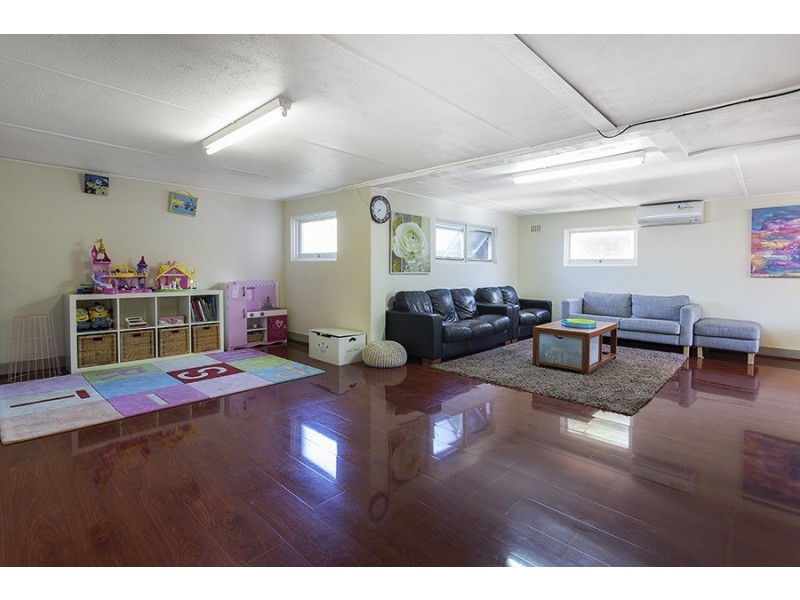 12 Centre Street, Blakehurst NSW 2221