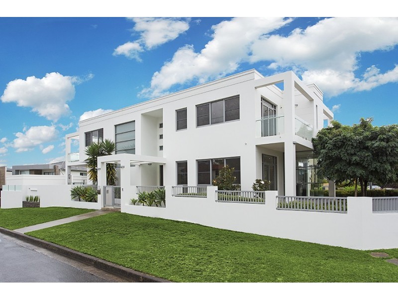 17 Riverview Avenue, Connells Point NSW 2221