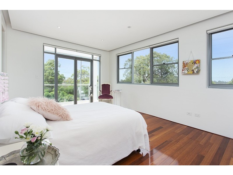 17 Riverview Avenue, Connells Point NSW 2221