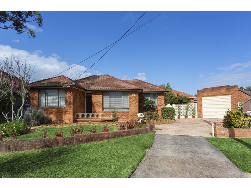 4 Fripp Crescent, Beverly Hills NSW 2209