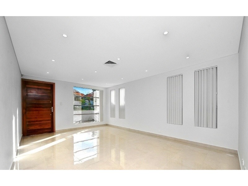 16 Emily Street, Hurstville NSW 2220