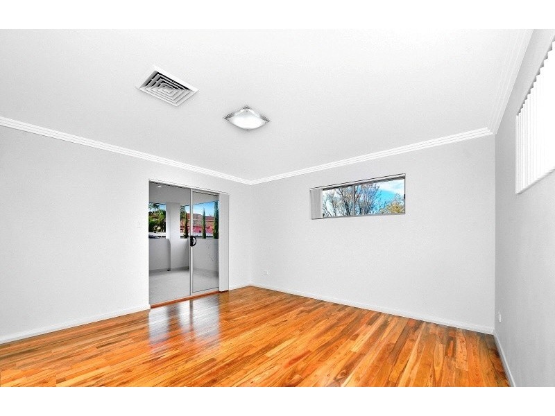 16 Emily Street, Hurstville NSW 2220