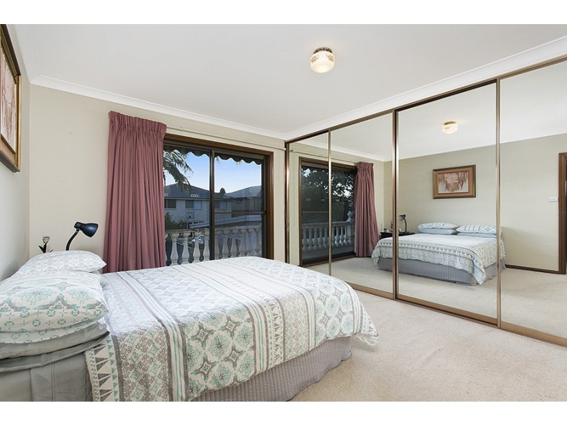 8 Barwon Road, Mortdale NSW 2223