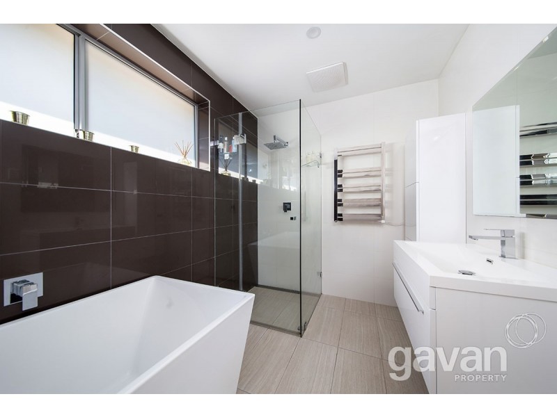 8 Bell Avenue, Beverly Hills NSW 2209