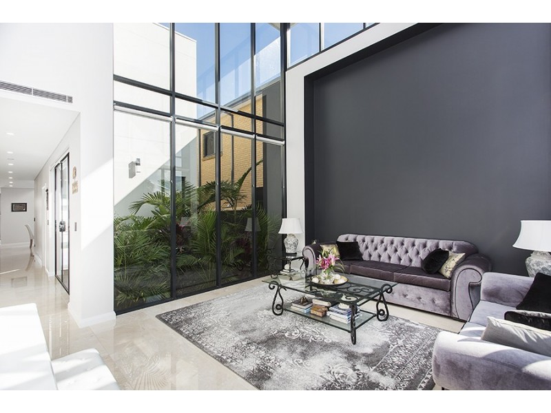 25 The Esplanade, South Hurstville NSW 2221