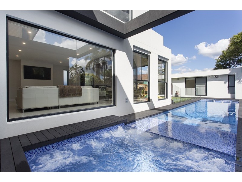 25 The Esplanade, South Hurstville NSW 2221