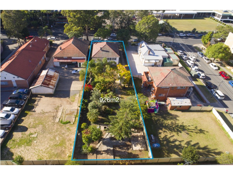 32 Meredith Street, Bankstown NSW 2200