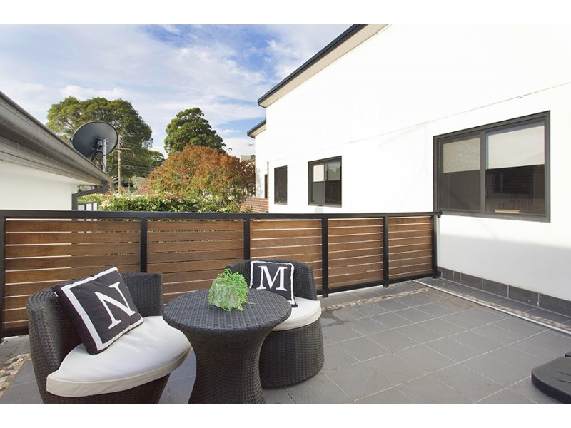 1/8 Collaroy Ave, Peakhurst NSW 2210