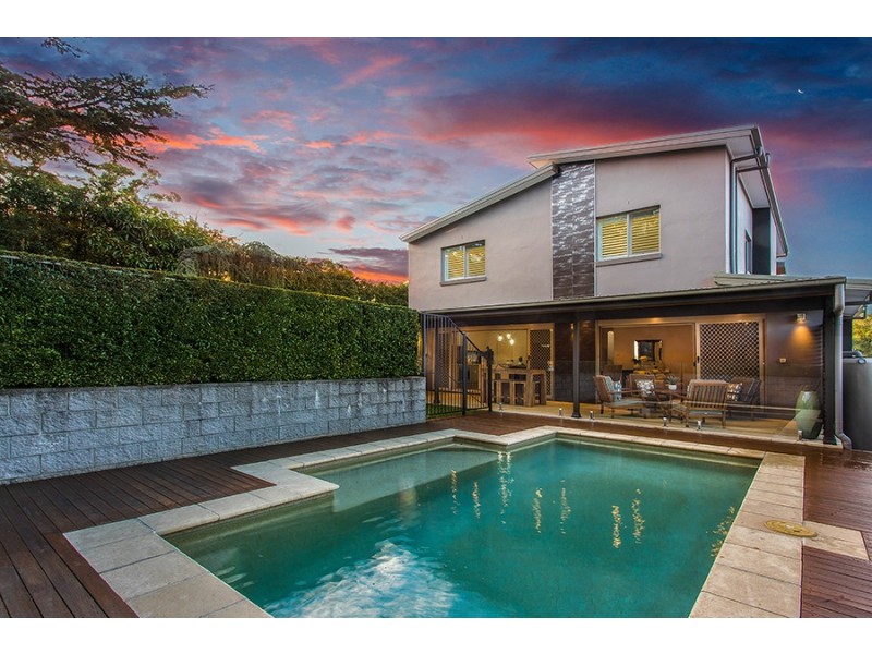 10 Riversdale Avenue, Connells Point NSW 2221