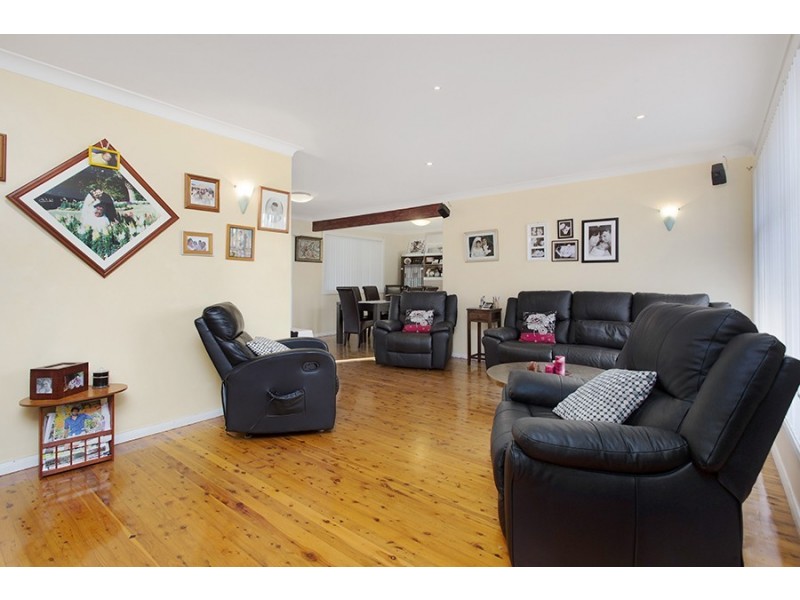 Lugarno NSW 2210