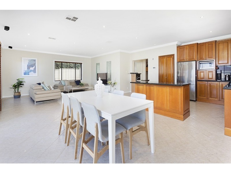 14 John Street, Kogarah Bay NSW 2217