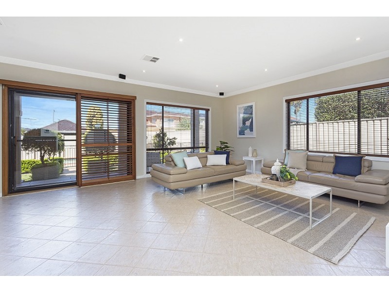 14 John Street, Kogarah Bay NSW 2217