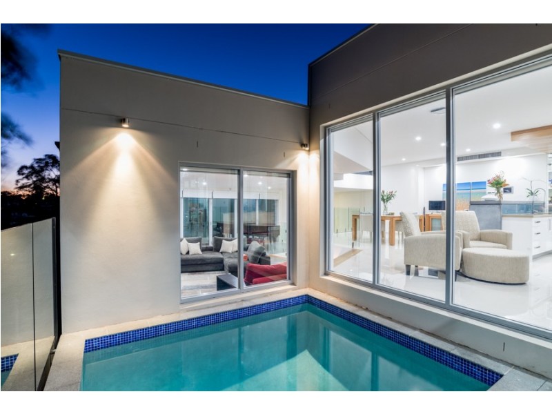 4 Waratah Street, Blakehurst NSW 2221