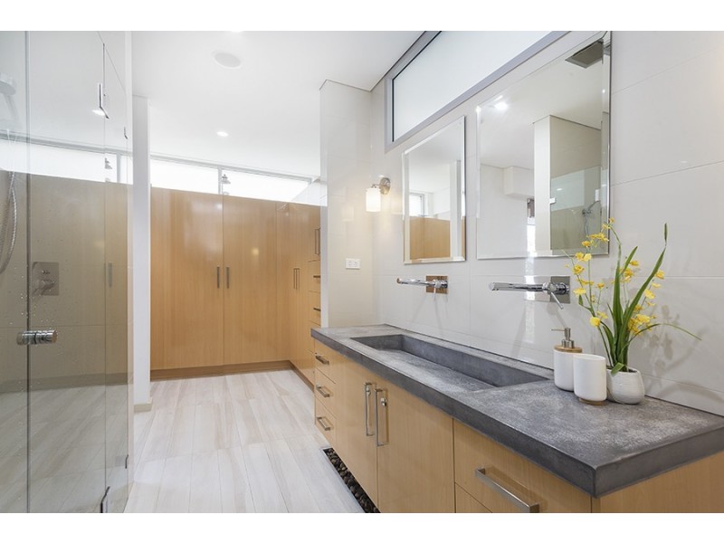 4 Waratah Street, Blakehurst NSW 2221