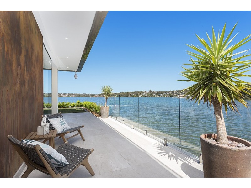 210 Terry Street, Connells Point NSW 2221