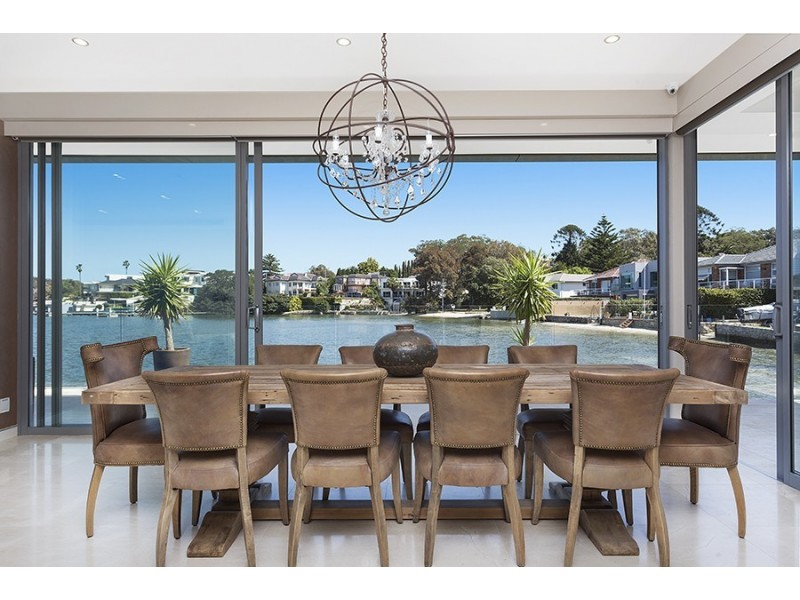 210 Terry Street, Connells Point NSW 2221