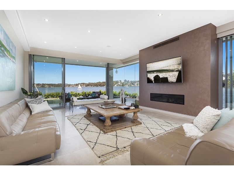 210 Terry Street, Connells Point NSW 2221