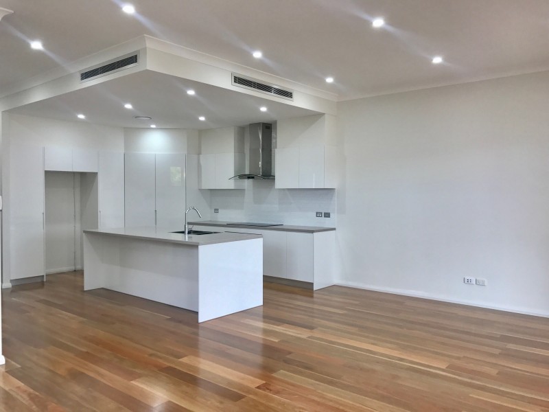 8A Clarke Street, Peakhurst NSW 2210