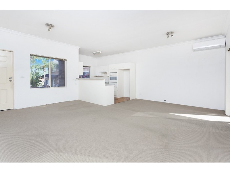 2/2A Faye Avenue, Blakehurst NSW 2221