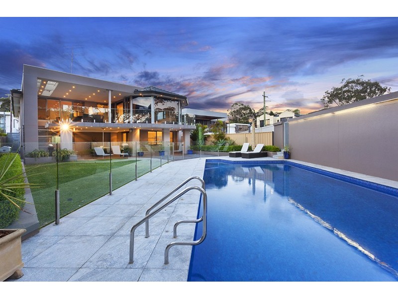 3 Loch Maree Crescent, Connells Point NSW 2221