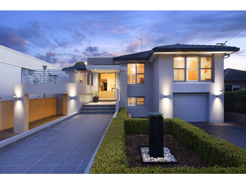 3 Loch Maree Crescent, Connells Point NSW 2221