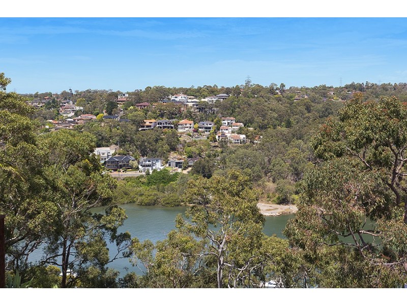 176a Lugarno Parade, Lugarno NSW 2210