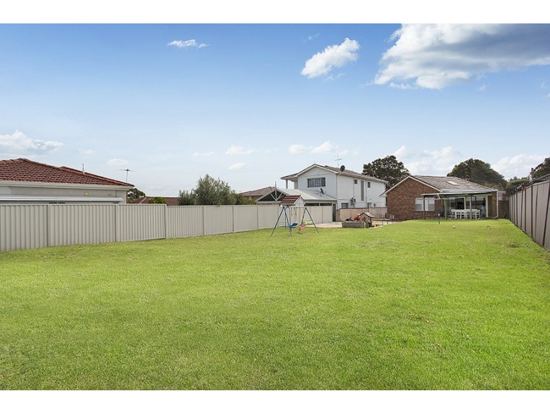 44 Penshurst Road, Roselands NSW 2196