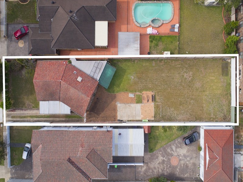 44 Penshurst Road, Roselands NSW 2196