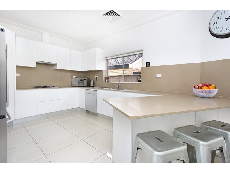 44 Penshurst Road, Roselands NSW 2196