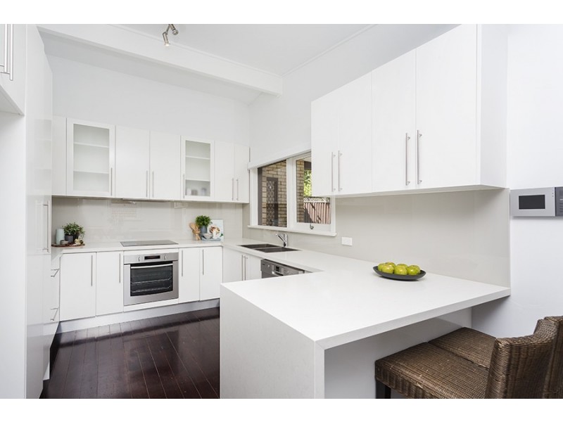 1 Robyn Street, Peakhurst Heights NSW 2210