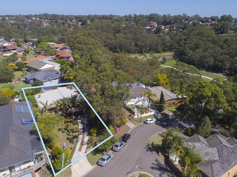 1 Robyn Street, Peakhurst Heights NSW 2210