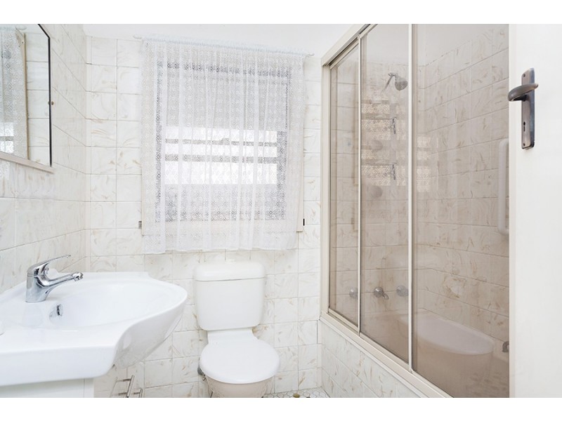 8 Berrille Road, Narwee NSW 2209