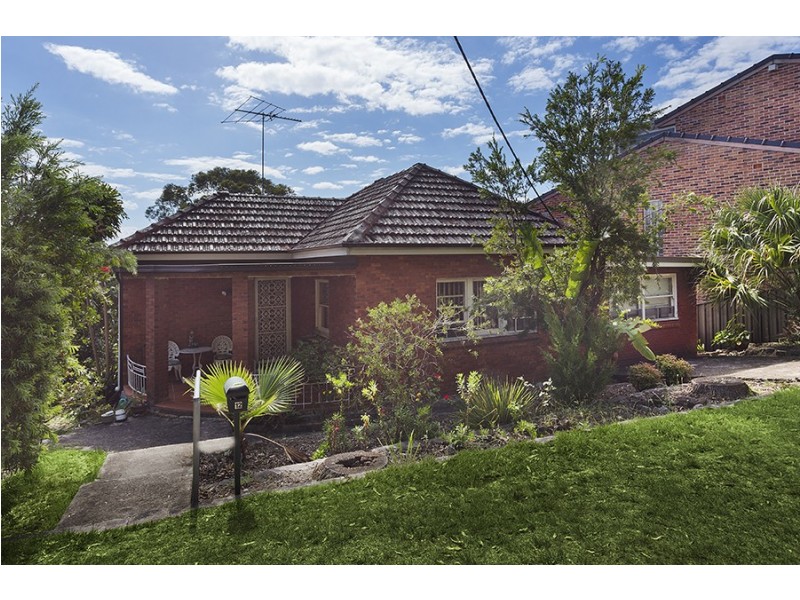 12 Riverside Drive, Lugarno NSW 2210