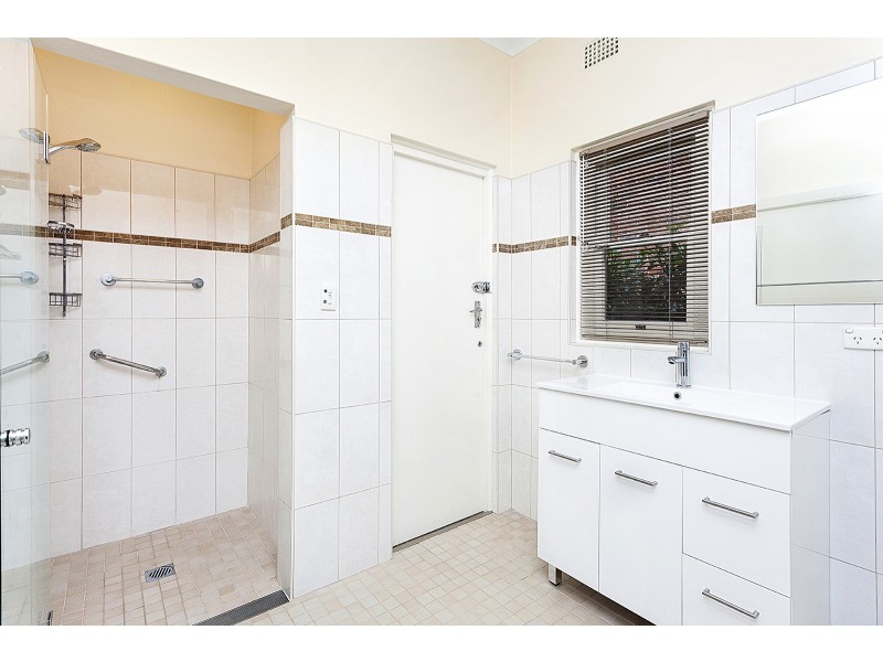 9 McLeod Street, Hurstville NSW 2220