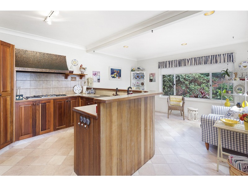 16 Read Street, Blakehurst NSW 2221