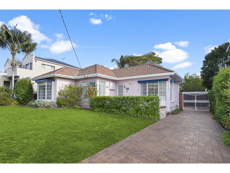 16 Read Street, Blakehurst NSW 2221